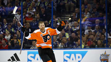 TAMPA, FL - JANUARY 27: Claude Giroux #28 of the Philadelphia Flyers celebrates after getting a goal and braking his stick durinng the GEICO NHL Save Streak during the 2018 GEICO NHL All-Star Skills Competition at Amalie Arena on January 27, 2018 in Tampa, Florida. (Photo by Bruce Bennett/Getty Images)