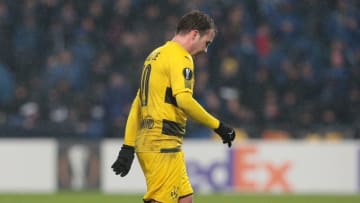 REGGIO NELL'EMILIA, ITALY - FEBRUARY 22: Mario Gotze of Borussia Dortmund shows his dejection during UEFA Europa League Round of 32 match between Atalanta and Borussia Dortmund at the Mapei Stadium - Citta' del Tricolore on February 22, 2018 in Reggio nell'Emilia, Italy. (Photo by Emilio Andreoli/Getty Images)