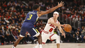Alex Caruso, Bulls Rumors Mandatory Credit: Kamil Krzaczynski-USA TODAY Sports
