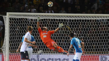 BOLOGNA, ITALY - SEPTEMBER 10: Jos Reina goalkeeper of SSC Napoli saves his goal during the Serie A match between Bolgna FC and SSC Napoli at Stadio Renato Dall'Ara on September 10, 2017 in Bologna, Italy.2:10 (Photo by Mario Carlini / Iguana Press/Getty Images)