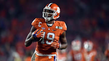 Jan 11, 2016; Glendale, AZ, USA; Clemson Tigers wide receiver Charone Peake (19) warms up before playing against the Alabama Crimson Tide in the 2016 CFP National Championship at University of Phoenix Stadium. Mandatory Credit: Joe Camporeale-USA TODAY Sports