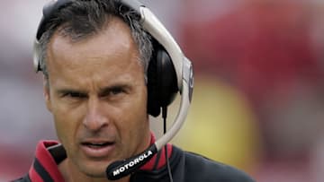 49ers Head Coach Mike Nolan as the New York Giants defeated the San Francisco 49ers by a score of 24 to 6 at Monster Park, San Francisco, California, November 6, 2005. (Photo by Robert B. Stanton/NFLPhotoLibrary)