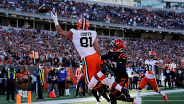 Cleveland Browns tight end Austin Hooper (81) is unable to catch a pass in the end zone under pressure from Cincinnati Bengals free safety Ricardo Allen (37) in the second quarter of the NFL Week 9 game between the Cincinnati Bengals and the Cleveland Browns at Paul Brown Stadium in Cincinnati on Sunday, Nov. 7, 2021. Cleveland led 24-10 at halftime.Cleveland Browns At Cincinnati Bengals Week 9