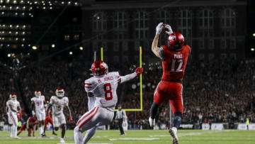 Auburn footballDec 4, 2021; Cincinnati, Ohio, USA; Cincinnati Bearcats wide receiver Alec Pierce (12) catches a pass in the end zone against Houston Cougars cornerback Marcus Jones (8) in the second half during the American Athletic Conference championship game at Nippert Stadium. Mandatory Credit: Katie Stratman-USA TODAY Sports