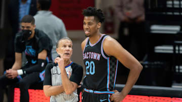 Hassan Whiteside has agreed to a deal with the Utah Jazz (Kyle Terada-USA TODAY Sports)