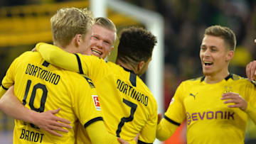 DORTMUND, GERMANY - FEBRUARY 01: (BILD ZEITUNG OUT) Erling Braut Haaland of Borussia Dortmund celebrates after scoring his teams fifth goal with team mates during the Bundesliga match between Borussia Dortmund and 1. FC Union Berlin at Signal Iduna Park on February 1, 2020 in Dortmund, Germany. (Photo by TF-Images/Getty Images)
