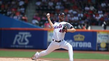 NEW YORK, NEW YORK - JULY 07: Zack Wheeler #45 of the New York Mets pitches against the Philadelphia Phillies during their game at Citi Field on July 07, 2019 in New York City. (Photo by Al Bello/Getty Images)