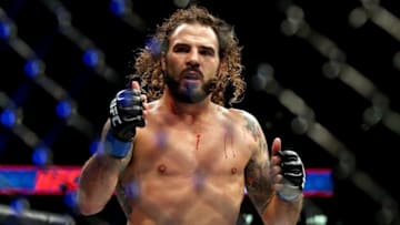 Nov 11, 2017; Virginia, VA, USA; Joe Lauzon (red gloves) fights Clay Guida (blue gloves) during UFC Fight Night at the Ted Constant Convocation Center. Mandatory Credit: Peter Casey-USA TODAY Sports
