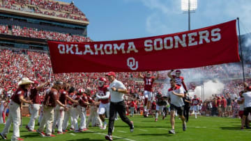Oklahoma coach Brent Venables runs onto the field before a college football game between the University of Oklahoma Sooners (OU) and the UTEP Miners at Gaylord Family - Oklahoma Memorial Stadium in Norman, Okla., Saturday, Sept. 3, 2022. Oklahoma won 45-13.