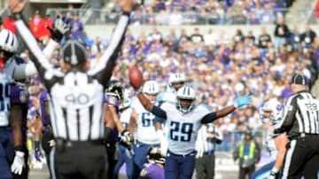 Nov 9, 2014; Baltimore, MD, USA; Tennessee Titans running back Leon Washington (29) celebrates after scoring a touchdown in the first quarter against the Baltimore Ravens at M&T Bank Stadium. Mandatory Credit: Evan Habeeb-USA TODAY Sports