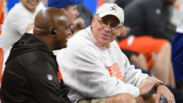 DETROIT, MI - AUGUST 30, 2018: General manager John Dorsey and head coach Hue Jackson talk on the sideline prior to a preseason game against the Detroit Lions on August 30, 2018 at Ford Field in Detroit, Michigan. Cleveland won 35-16. (Photo by: 2018 Nick Cammett/Diamond Images/Getty Images)