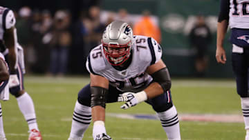 EAST RUTHERFORD, NEW JERSEY - OCTOBER 21: Ted Karras #75 of the New England Patriots in action against the New York Jets during their game at MetLife Stadium on October 21, 2019 in East Rutherford, New Jersey. (Photo by Al Bello/Getty Images)