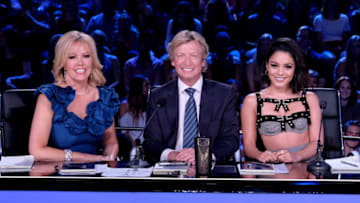 SO YOU THINK YOU CAN DANCE: TOP 10 TO 9: L-R: Resident judges Mary Murphy, Nigel Lythgoe and Vanessa Hudgens on SO YOU THINK YOU CAN DANCE airing Monday, August 14 (8:00-10:00 PM ET live/PT tape delayed) on FOX. ©2017 FOX Broadcasting Co. Cr: Tyler Golden