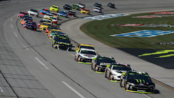 TALLADEGA, AL - OCTOBER 14: Kurt Busch, driver of the #41 Monster Energy/Haas Automation Ford, leads the field during the Monster Energy NASCAR Cup Series 1000Bulbs.com 500 at Talladega Superspeedway on October 14, 2018 in Talladega, Alabama. (Photo by Matt Sullivan/Getty Images)