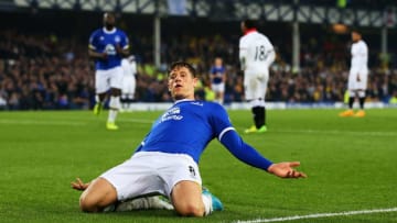 LIVERPOOL, ENGLAND - MAY 12: Ross Barkley of Everton celebrates scoring his sides first goal during the Premier League match between Everton and Watford at Goodison Park on May 12, 2017 in Liverpool, England. (Photo by Alex Livesey/Getty Images)