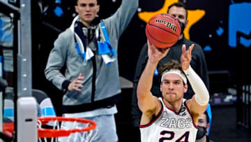 Gonzaga Bulldogs wing Corey Kispert shoots the ball. (Photo by Robert Deutsch-USA TODAY Sports)