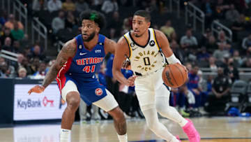 Tyrese Haliburton #0 of the Indiana Pacers dribbles the ball while being guarded by Saddiq Bey #41 of the Detroit Pistons (Photo by Dylan Buell/Getty Images)