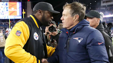 FOXBORO, MA - NOVEMBER 3: Bill Belichick of the New England Patriots shakes hands with Mike Tomlin of the Pittsburgh Steelers (Photo by Jim Rogash/Getty Images)