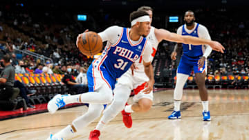 Seth Curry, Andre Drummond, Sixers (Photo by Mark Blinch/Getty Images)