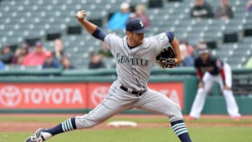 Apr 21, 2016; Cleveland, OH, USA; Seattle Mariners relief pitcher Steve Cishek (31) throws a pitch during the tenth inning against the Cleveland Indians at Progressive Field. The Mariners won 10-7. Mandatory Credit: Ken Blaze-USA TODAY Sports