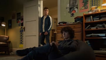 Superman & Lois -- "The Perks of Not Being a Wallflower" -- Image Number: SML103a_0164r.jpg -- Pictured (L-R): Jordan Elsass as Jonathan Kent and Alexander Garfin as Jordan Kent -- Photo: Dean Katie Yu/The CW -- © 2021 The CW Network, LLC. All Rights Reserved.