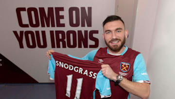 LONDON, ENGLAND - JANUARY 27: West Ham United unveil their new signing Robert Snodgrass at the London Stadium on January 27, 2017 in London, England. (Photo by Arfa Griffiths/West Ham United via Getty Images)