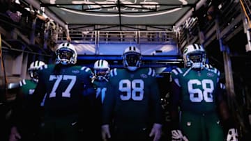 EAST RUTHERFORD, NJ - NOVEMBER 02: Offensive guard James Carpenter (Photo by Al Bello/Getty Images)