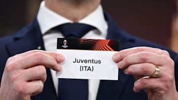 Europa League ambassador Hungarian former footballer Zoltan Gera shows the paper slip of Juventus during the draw for the round of 16 of the 2022-2023 UEFA Europa League football tournament in Nyon, on February 24, 2023. (Photo by Fabrice COFFRINI / AFP) (Photo by FABRICE COFFRINI/AFP via Getty Images)