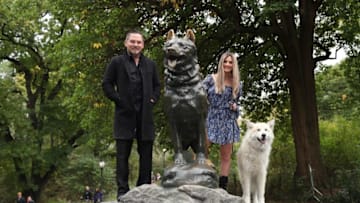Photo: The MOMS Mamarazzi event with Brian Presley and Ootek (The Great Alaskan Race canine star) in celebration of the release of their new film The Great Alaskan Race