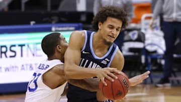 NEWARK, NJ - JANUARY 30: Jeremiah Robinson-Earl #24 of the Villanova Wildcats (Photo by Rich Schultz/Getty Images)