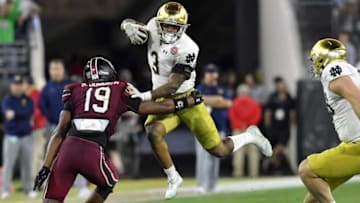 South Carolina football is in the running for Notre Dame transfer running back Logan Diggs. Diggs gained 169 yards of total offense and two touchdowns against the Gamecocks in the Gator Bowl. [Bob Self/Florida Times-Union]