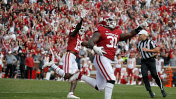 Oklahoma's Jalen Redmond (31) returns a fumble for a touchdown during a college football game between the University of Oklahoma Sooners (OU) and the Iowa State Cyclones at Gaylord Family-Oklahoma Memorial Stadium in Norman, Okla., Saturday, Nov. 20, 2021.ou-isu -- takeaways