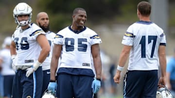 Jun 14, 2016; San Diego, CA, USA; San Diego Chargers tight end Jeff Cumberland (85) smiles as he talks with quarterback Philip Rivers (17) as tight end Hunter Henry (left) looks on during minicamp at Charger Park. Mandatory Credit: Jake Roth-USA TODAY Sports