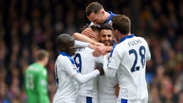 LONDON, ENGLAND - MARCH 19: Riyad Mahrez (2nd R) of Leicester City celebrates scoring his team's first goal with his team mates during the Barclays Premier League match between Crystal Palace and Leicester City at Selhurst Park on March 19, 2016 in London, United Kingdom. (Photo by Michael Regan/Getty Images)