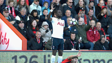 BOURNEMOUTH, ENGLAND - OCTOBER 22: Harry Arter of AFC Bournemouth (R) reacts to being elbowed by Moussa Sissoko of Tottenham Hotspur (L) during the Premier League match between AFC Bournemouth and Tottenham Hotspur at Vitality Stadium on October 22, 2016 in Bournemouth, England. (Photo by Mike Hewitt/Getty Images)