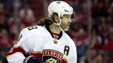 WASHINGTON, DC - APRIL 09: Florida Panthers right wing Jaromir Jagr (68) during a NHL game between the Washington Capitals and the Florida Panthers on April 09, 2017, at the Verizon Center, in Washington, DC. The Florida Panthers defeated the Washington Capitals 2-0.(Photo by Tony Quinn/Icon Sportswire via Getty Images)