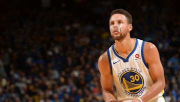 OAKLAND, CA - NOVEMBER 8: Stephen Curry #30 of the Golden State Warriors handles the ball against the Minnesota Timberwolves on November 8, 2017 at ORACLE Arena in Oakland, California. NOTE TO USER: User expressly acknowledges and agrees that, by downloading and or using this photograph, user is consenting to the terms and conditions of Getty Images License Agreement. Mandatory Copyright Notice: Copyright 2017 NBAE (Photo by Noah Graham/NBAE via Getty Images)