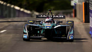 MONTREAL, CANADA - JULY 29: Adam Carroll in the Invictus Games liveried I-TYPE during the Monrtreal ePrix, eleventh round of the 2016/17 FIA Formula E Series on July 29, 2017 in Montreal, Canada. (Photo by Andrew Ferraro/LAT Images)