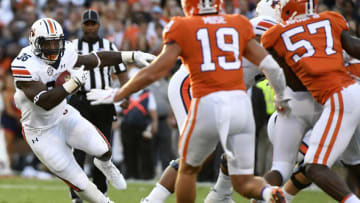 Auburn football (Photo by Mike Comer/Getty Images)