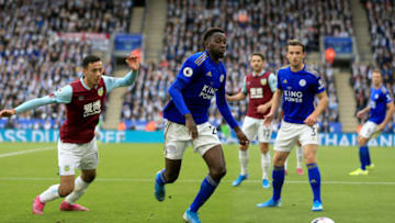 LEICESTER, ENGLAND - OCTOBER 19: Wilfred Ndidi of Leicester City runs with the ball during the Premier League match between Leicester City and Burnley FC at The King Power Stadium on October 19, 2019 in Leicester, United Kingdom. (Photo by Stephen Pond/Getty Images)