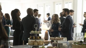 A MILLION LITTLE THINGS - "Pilot" - ABC/Jack Rowand -- Acquired via Disney ABC Press