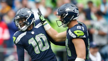 SEATTLE, WA - SEPTEMBER 17: Tight end Nick Vannett