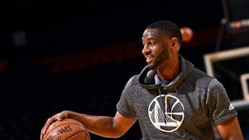 OAKLAND, CA - MARCH 8: Ian Clark #21 of the Golden State Warriors warms up before the game against the Boston Celtics on March 8, 2017 at ORACLE Arena in Oakland, California. NOTE TO USER: User expressly acknowledges and agrees that, by downloading and or using this photograph, user is consenting to the terms and conditions of Getty Images License Agreement. Mandatory Copyright Notice: Copyright 2017 NBAE (Photo by Noah Graham/NBAE via Getty Images)