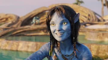 Kiri (Sigourney Weaver) in 20th Century Studios' AVATAR: THE WAY OF WATER. Photo courtesy of 20th Century Studios. © 2022 20th Century Studios. All Rights Reserved.