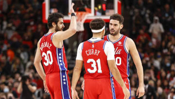 Furkan Korkmaz, Seth Curry, Georges Niang, Sixers Mandatory Credit: Kamil Krzaczynski-USA TODAY Sports