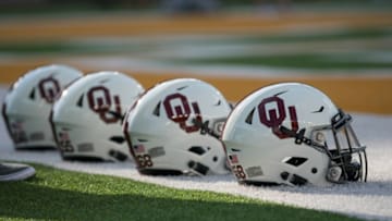 Mandatory Credit: Jerome Miron-USA TODAY Sports