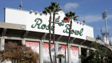 PASADENA, CALIFORNIA - JANUARY 01: A general view of the stadium prior to the game between the Ohio State Buckeyes and the Utah Utes at Rose Bowl Stadium on January 01, 2022 in Pasadena, California. (Photo by Harry How/Getty Images)