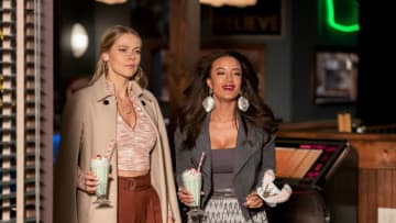 Roswell, New Mexico -- "Walk on the Ocean" -- Image Number: ROS304a_0196r.jpg -- Pictured (L-R): Lily Cowles as Isobel Evans-Bracken and Heather Hemmens as Maria DeLuca -- Photo: John Golden Britt/The CW -- © 2021 The CW Network, LLC. All rights reserved.