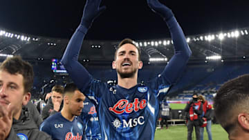 ROME, ITALY - FEBRUARY 27: Fabian Ruiz Pena of SSC Napoli celebrates the victory after the Serie A match between SS Lazio and SSC Napoli at Stadio Olimpico on February 27, 2022 in Rome, Italy. (Photo by Giuseppe Bellini/Getty Images)