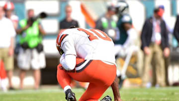 Sep 11, 2016; Philadelphia, PA, USA; Cleveland Browns quarterback Robert Griffin III (10) gathers himself on the ground after injuring his shoulder against the Philadelphia Eagles at Lincoln Financial Field. The Eagles defeated the Browns, 29-10. Mandatory Credit: Eric Hartline-USA TODAY Sports